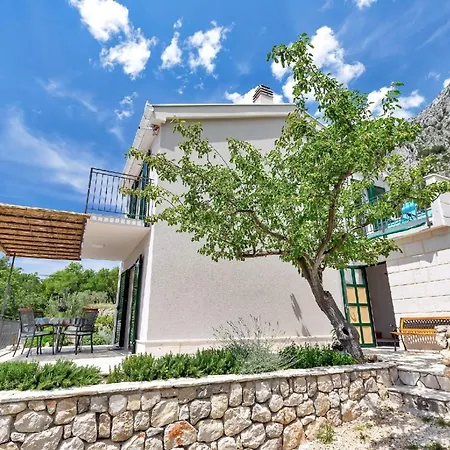 Ruhig Gelegenes Ferienhaus Mit Meerblick Fur 4 Personen Holiday home *