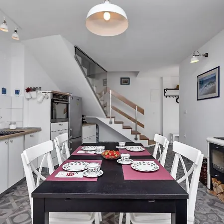 Holiday home Ruhig Gelegenes Ferienhaus Mit Meerblick Fur 4 Personen *